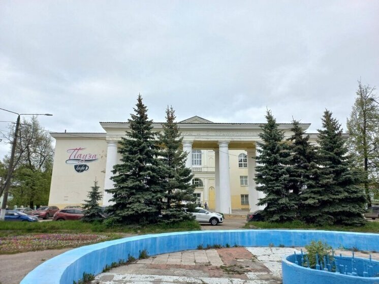 Почти 38 млн рублей направят на ремонт ДК Орджоникидзе в Нижнем