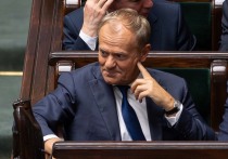 Глава правительства Польши Дональд Туск получил вотум доверия после провала на президентских выборах: 243 голосами «за» и 210 «против» -- таков был итог голосования за премьер-министра, чей предпочтительный кандидат в президенты проиграл выборы главы республики в этом месяце