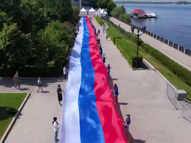 В Самаре не планировали и потому не отменяли салют на День России