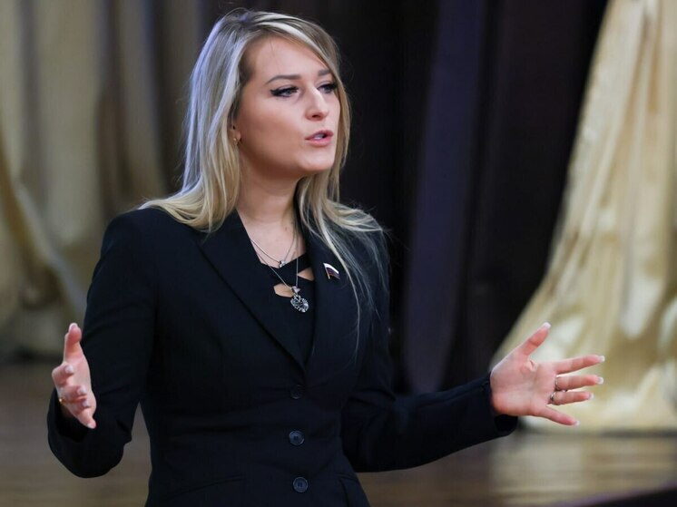 Лантратова: «День России – праздник единства и гордости»