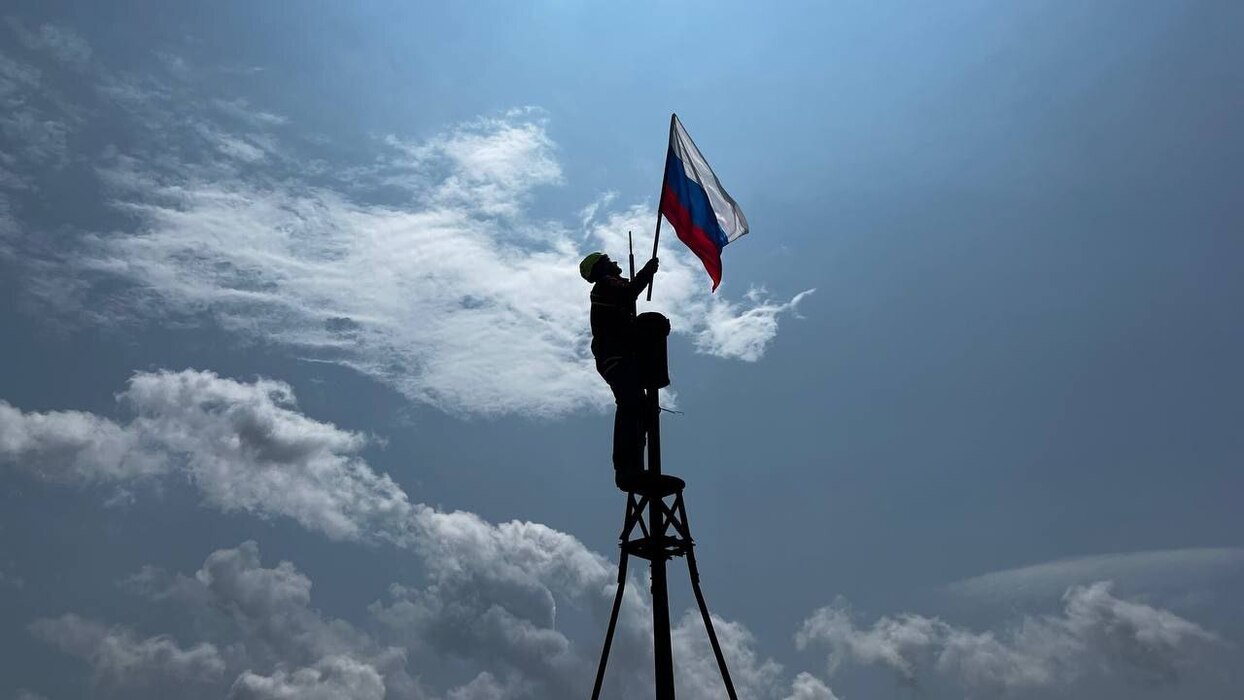 Крым и Севастополь отмечают День России: праздничные кадры 
