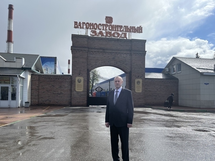 Путин вручил золотую медаль в Кремле слесарю-электромонтажнику из Твери