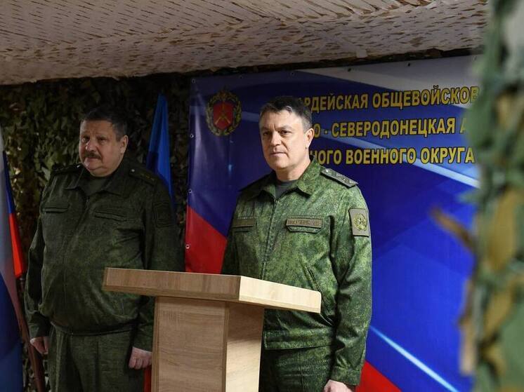 Леонид Пасечник, Глава Республики, выступил с заявлением о том, что поддержка участников специальной военной операции, осуществляемая совместно с федеральным центром, продолжает развиваться и приносит реальную пользу многим семьям.