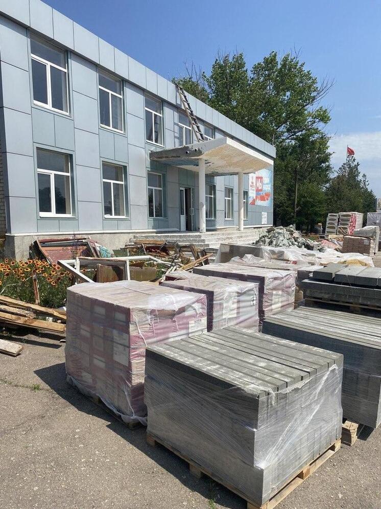 Чувашские специалисты приступили к монтажу электропроводки в ДК Андреевки