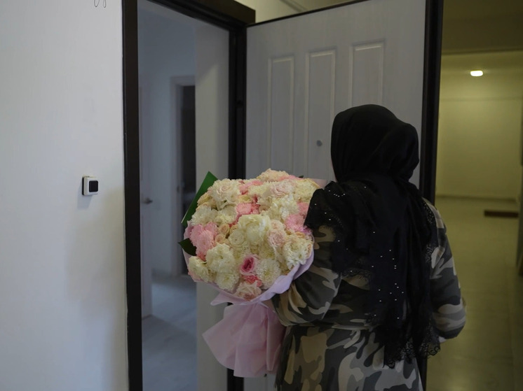 Рамзан Кадыров подарил квартиру участнице СВО