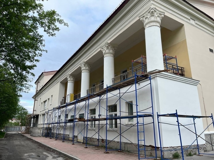 В Североморске отремонтируют здание Центра досуга молодежи