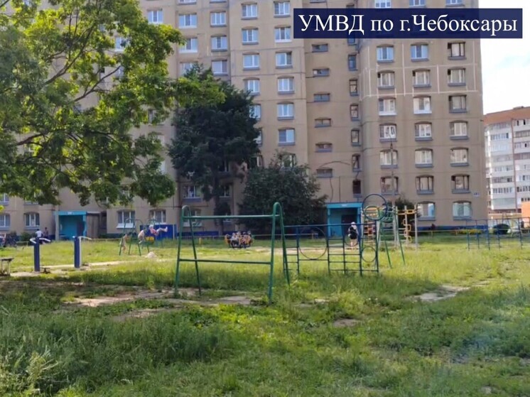 В СЗР пенсионер соорудил отпугиватель для крыс и разгонял им детей