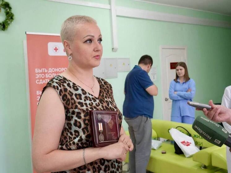 В Хакасии прошло награждение почётных доноров крови и костного мозга