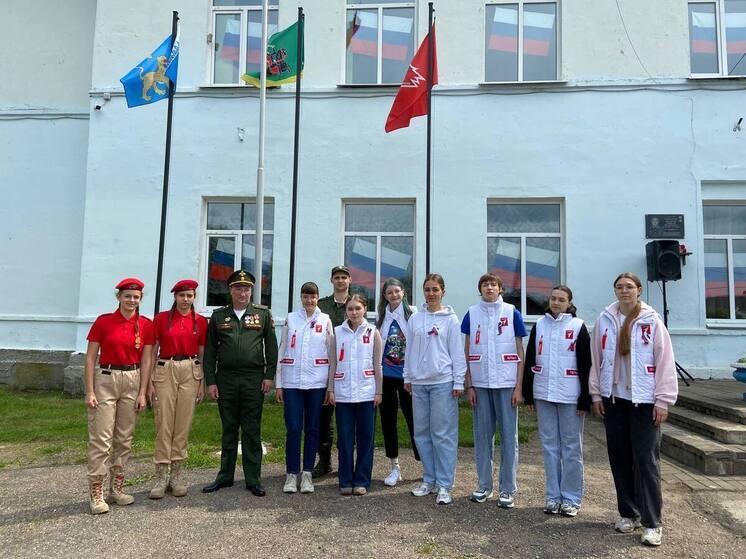 Ветераны СВО провели уроки мужества в псковских школах