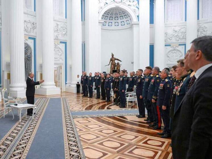Tempo de Heróis: Putin revela a essência do programa para participantes do SVO