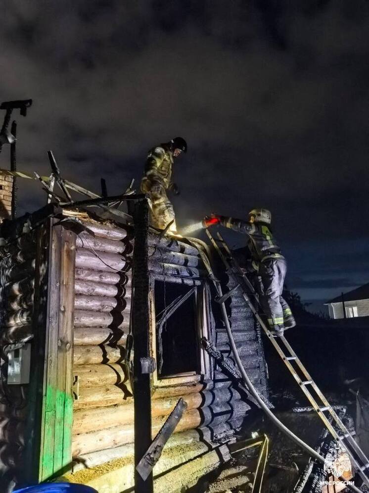 В Улан-Удэ при пожаре в жилом доме погиб мужчина