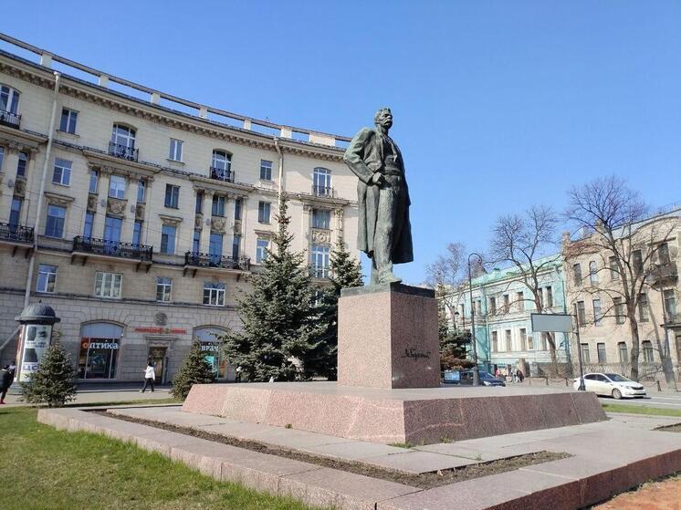Петербург оценил памятники в полмиллиарда рублей