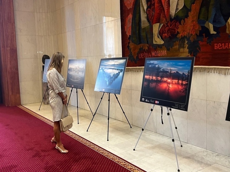 На выставке в Париже представили работы фотографа из Орловской области