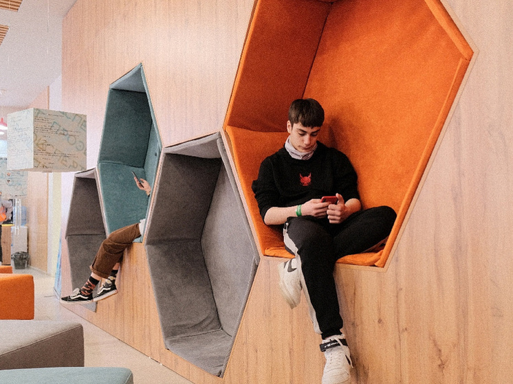 Во всех районах ЛНР откроют молодёжные центры по нацпроекту