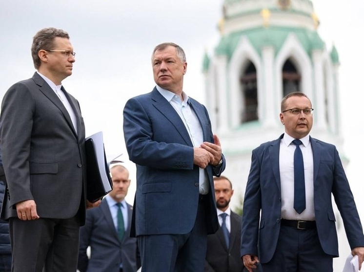 Зампредседатель правительства РФ Марат Хуснуллин осмотрел строящиеся объекты Вологды
