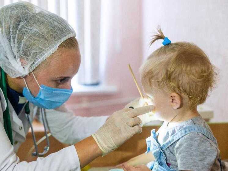 Южноуральцам перечислили обновленные правила проведения детских медосмотров