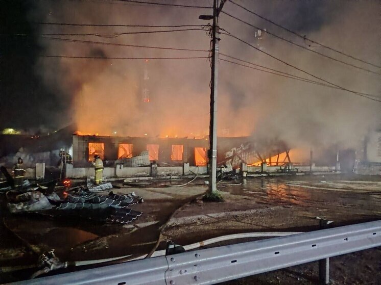 В Самарской области ночью 14 июня сгорело кафе «Очаг»