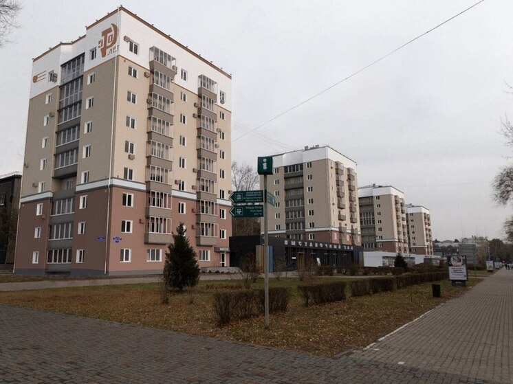 До конца года в Благовещенске подсветят и реконструируют фасады домов