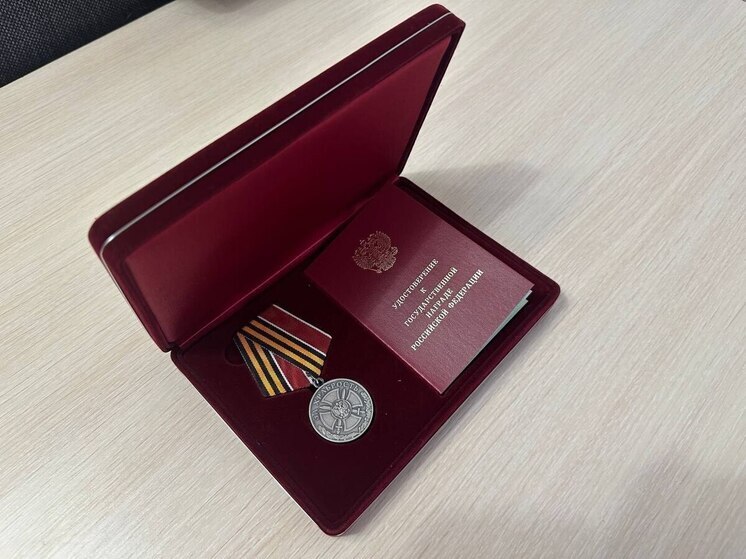 В ДНР наградили правоохранителей за выполнение служебного долга