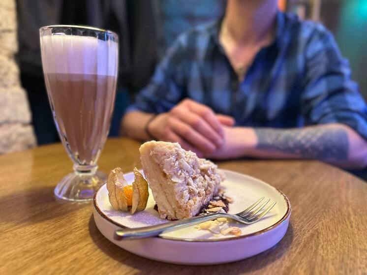 Психолог Шишкова: ревность зачастую формируется в детстве