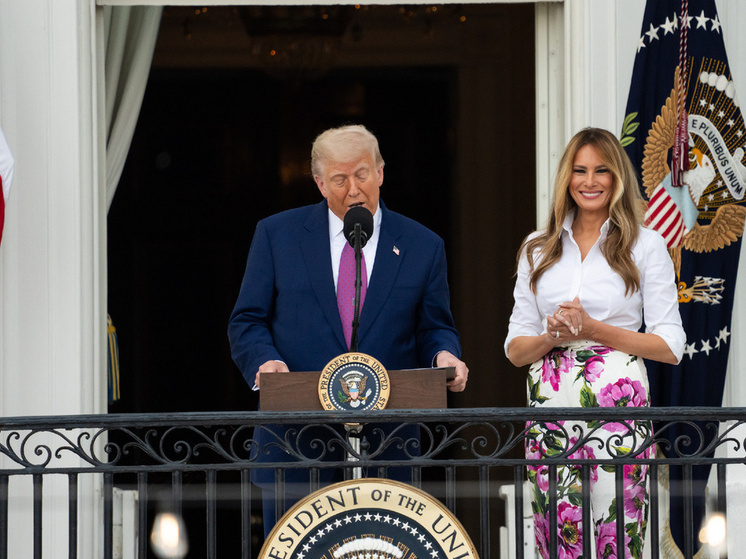 Трамп собрался отметить день рождения военным парадом