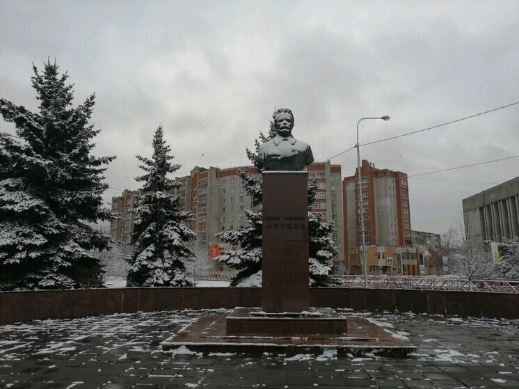 В Ярославле приведут в порядок памятник Михаилу Фрунзе на Московском проспекте
