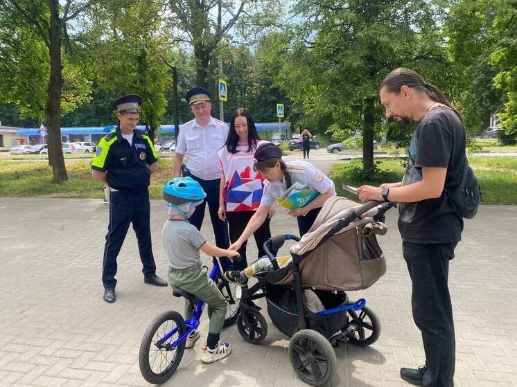 В выходные и праздничные дни автоинспекторы Серпухова проводят профилактические мероприятия