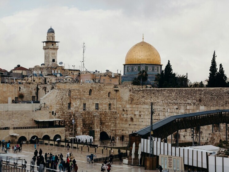 Израильтянам разрешили покинуть убежища после атаки со стороны Ирана