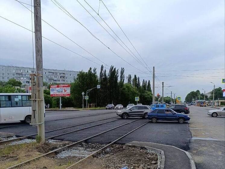 Движение на перекрестке Менделеева-Заозёрной в Омске восстановлено досрочно