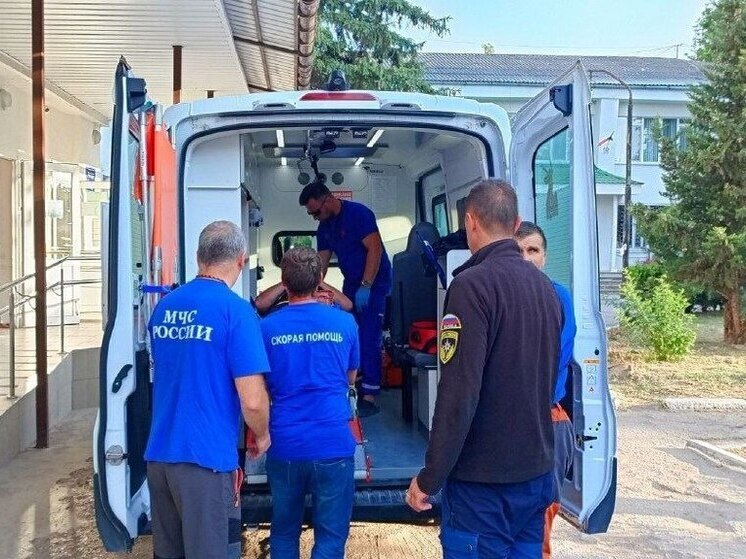 В Бахчисарайском районе мужчина упал со скалы и сломал ногу