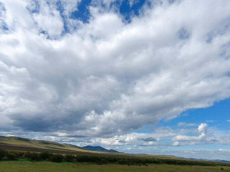 Синоптики Хакасии предупредили о штормовом ветре и аномальной жаре