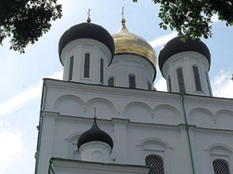 В этот день 254 года назад загорелся купол соборной Троицкой колокольни