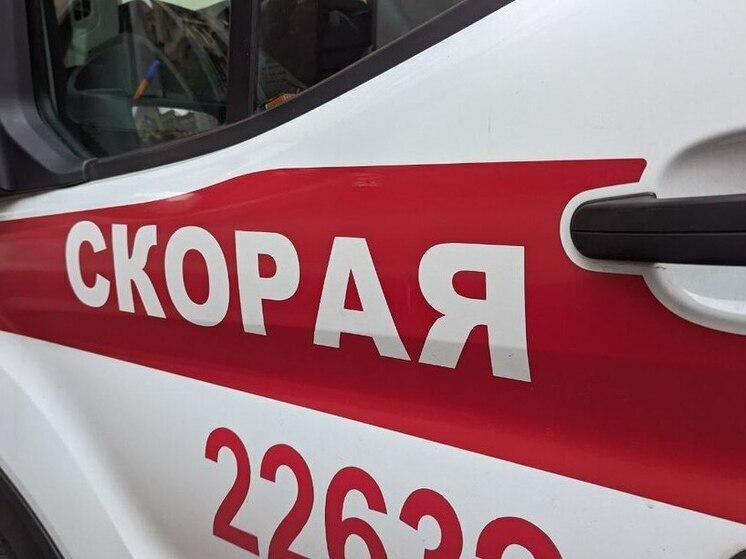 Водитель бросил раненую подругу после жуткой мотоаварии в Ленобласти