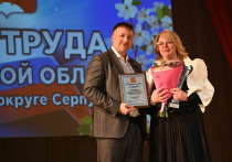Дом культуры поселка Большевик, несмотря на территориальную удаленность от центра Серпухова, широко известен не только в нашем округе, но и за его пределами