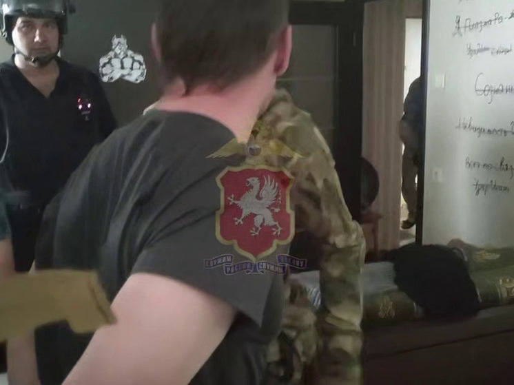 В Севастополе задержали мужчину, устроившего стрельбу по автомобилям