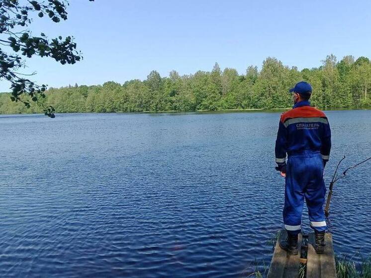 На Ждановском озере утонул мужчина