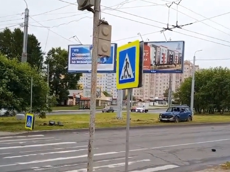 Костромские ДТП: «Нива» против светофора