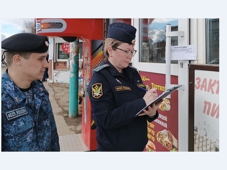 Куда же без ковра: в производственном помещении узбекской кухни в Перми обнаружили массу посторонних предметов