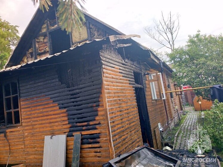 В Новгородской области в минувшие выходные загорелись шесть домов