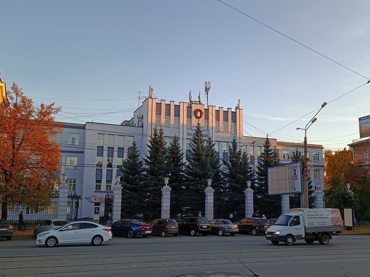 Жительницу Нижнего Тагила и ее сыновей обвиняют в избиении девочки