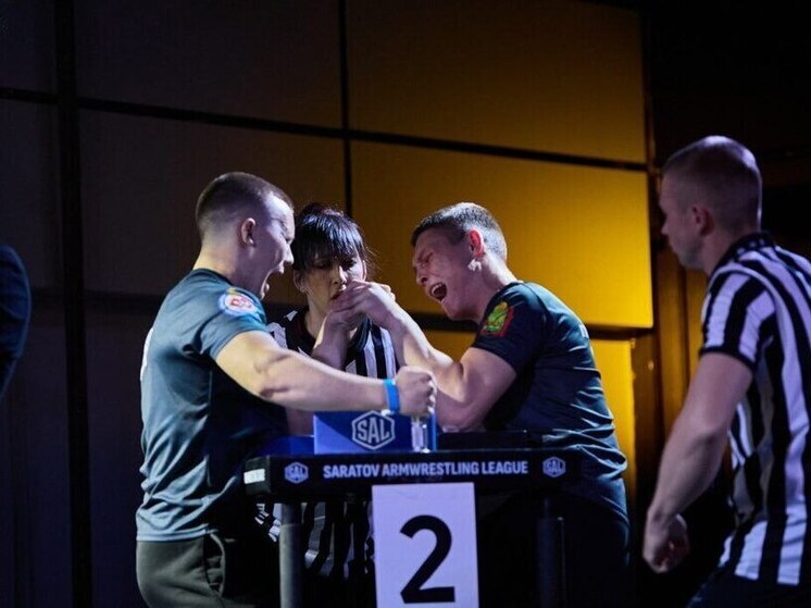 Penza Armwrestler holten 7 Medaillen aus der Meisterschaft und dem Juniorenturnier
