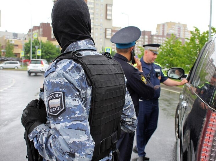В Калининграде изъяли четыре машины должников