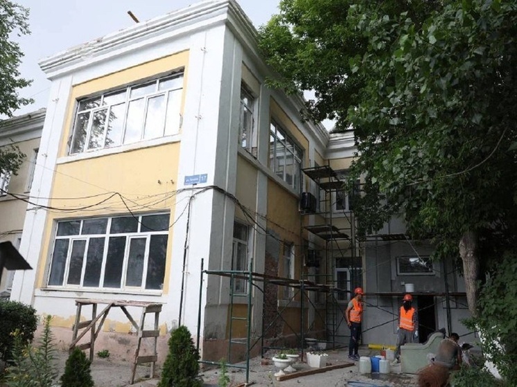 В Астрахани до конца года отремонтируют старинное здание детского сада