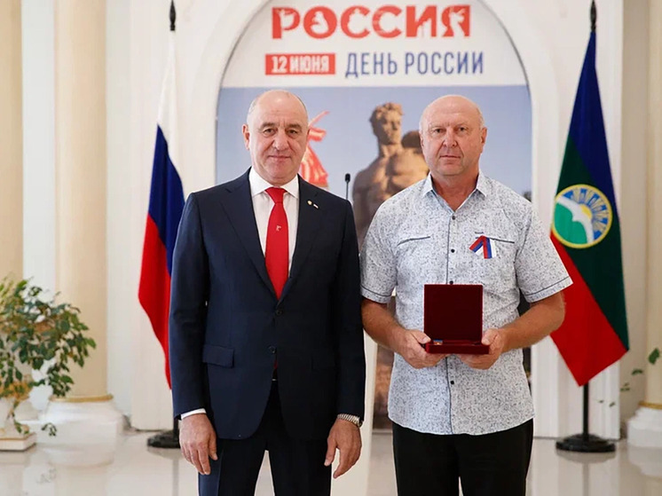 Электромонтеру филиала «Россети Северный Кавказ» - «Карачаево-Черкесскэнерго»  присвоено звание «Заслуженный энергетик Карачаево-Черкесии»