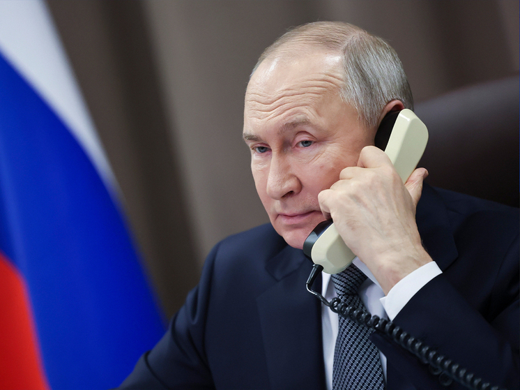 Vladimir Putin ha elogiato lo scienziato del DNA Nikitin per il suo coraggio