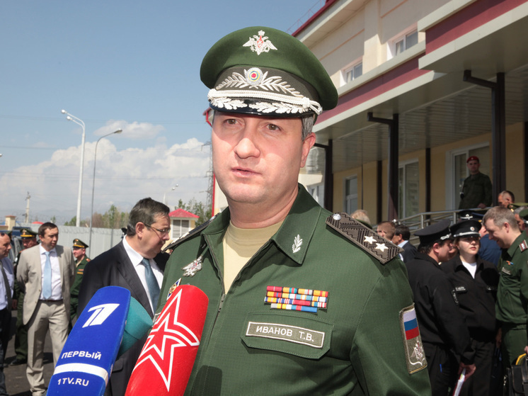 Российский банк требует начать банкротство бывшего замминистра обороны Иванова