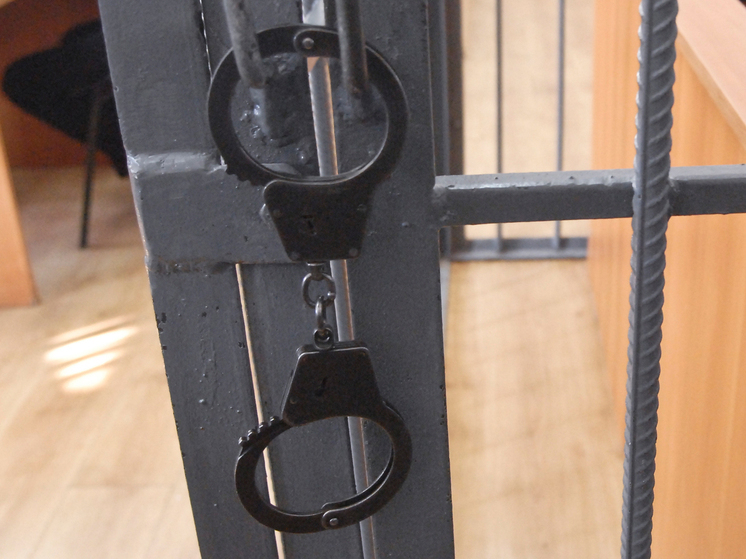 Убийца москвички вынес труп на лестницу