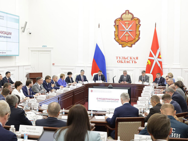 В течение пяти лет в Тульской области заменят 1129 лифтов
