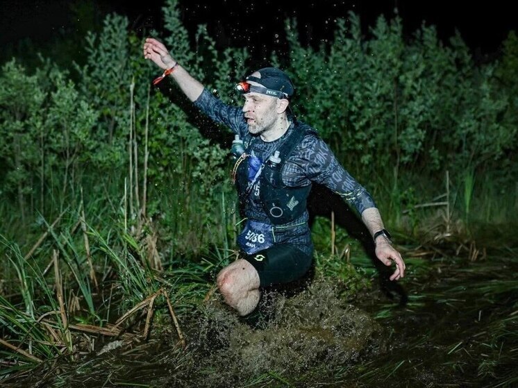 Менее чем за шесть часов спортсмен из ЛНР преодолел 50 километров на ночном марафоне