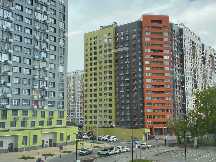 Эксперт Мищенко: «Летом можно выгодно купить жилье, потому что продавцы охотнее снижают цену»